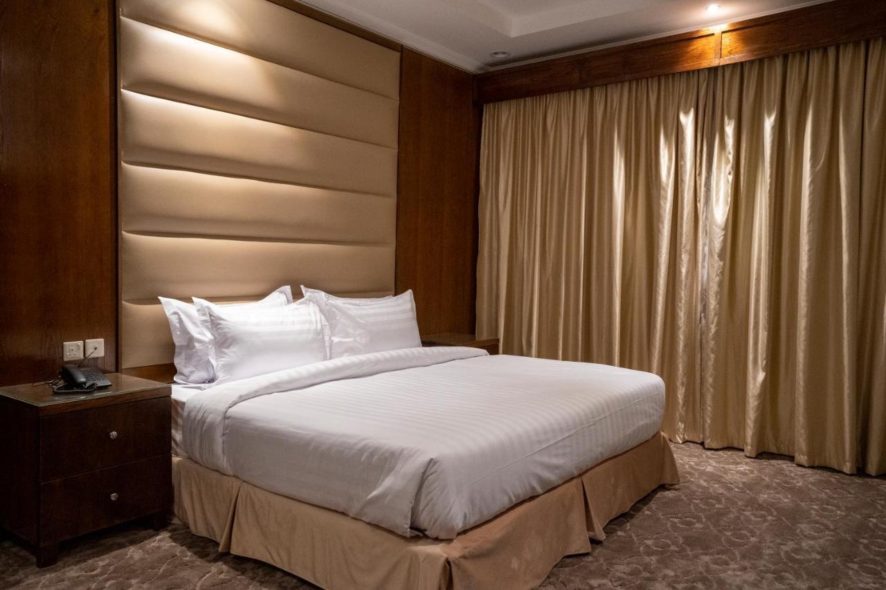 Safwa Taiba Suite اجنحة صفوة طيبه Medina Exteriör bild
