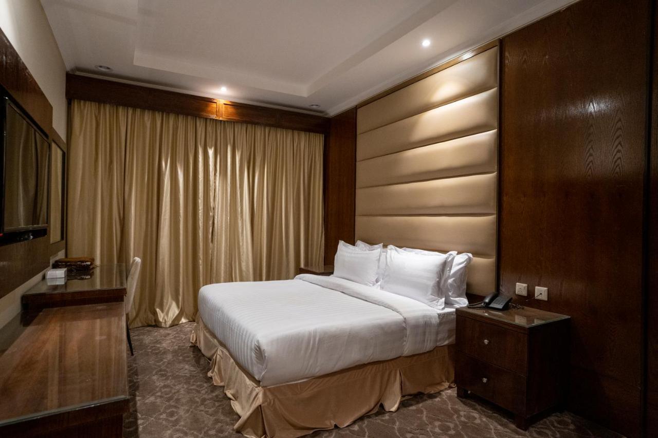 Safwa Taiba Suite اجنحة صفوة طيبه Medina Exteriör bild