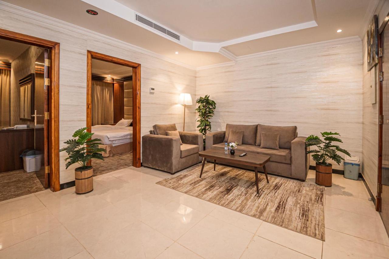 Safwa Taiba Suite اجنحة صفوة طيبه Medina Exteriör bild